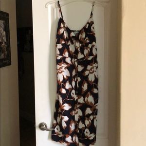 Veronica M Midi Dress Small
